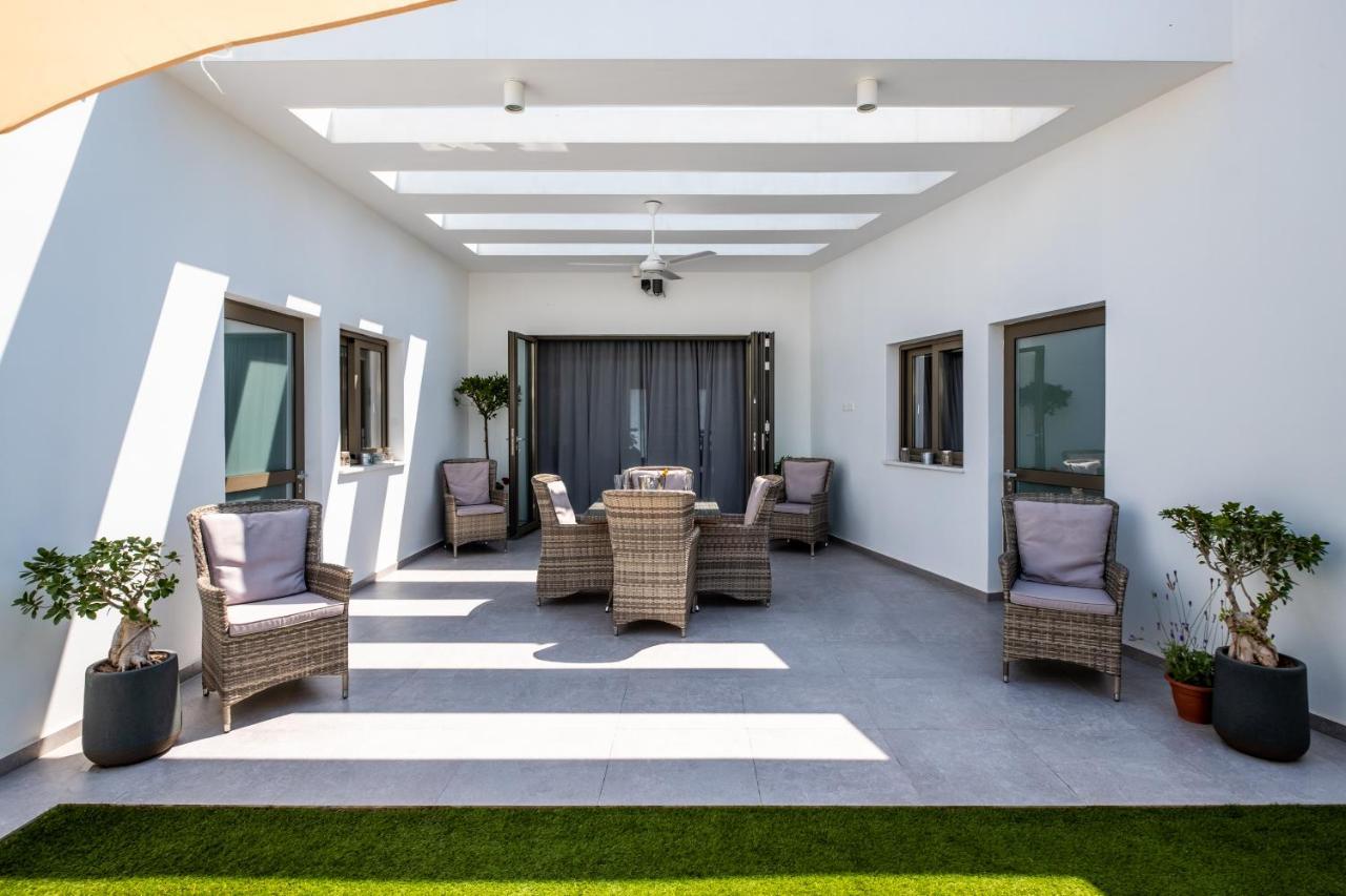 Rooms At Villa Amour Cyprus オロクリニ エクステリア 写真