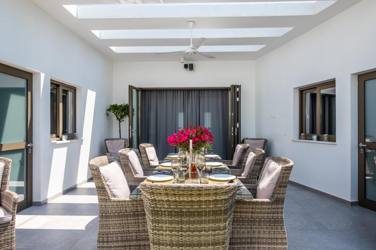 Rooms At Villa Amour Cyprus オロクリニ エクステリア 写真